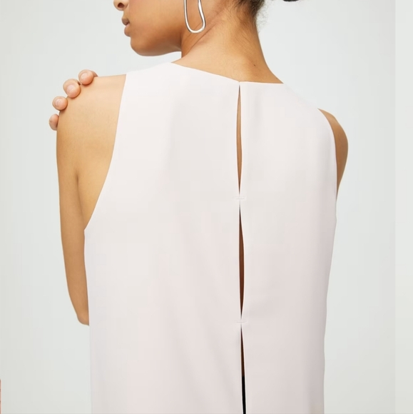 Babaton Maddox Blouse - Picture 5 of 10